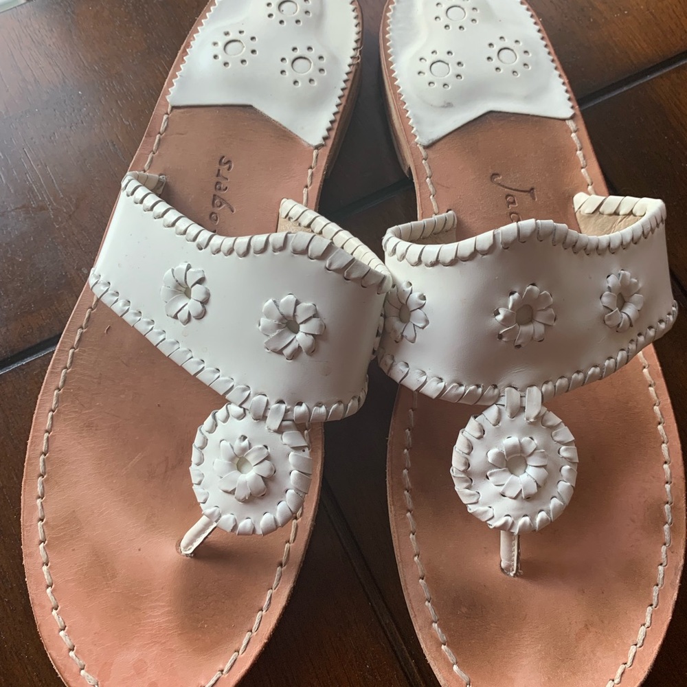 🌸Jack Rogers - White flips Size 10
